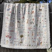 Block of the Month - A DAY IN HAPPYLAND - Hatched & Patched