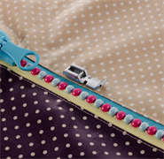 Brother Accessories - Narrow Zipper Foot For All Sew Machines Except Fs Series, Mechanical