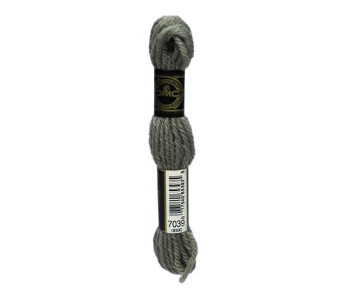 TAPESTRY WOOL 7039