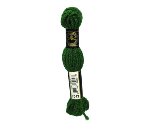 TAPESTRY WOOL 7043
