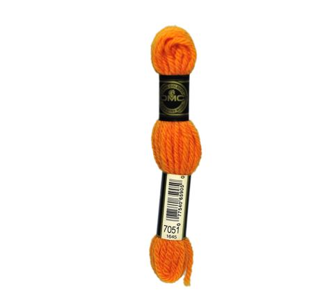 TAPESTRY WOOL 7051
