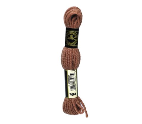 TAPESTRY WOOL 7064