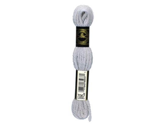 TAPESTRY WOOL 7067