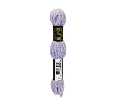 TAPESTRY WOOL 7069